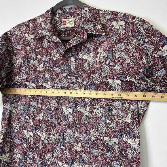 Hilo Hattie Hawaiian Shirt Men’s Size Large Red Floral Made in Hawaii - Picture 5 of 9